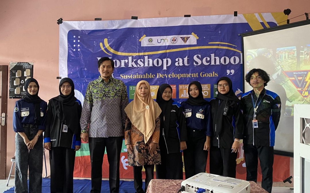 “Sentera Cerdas: Meretas Pencahayaan dengan IoT yang Simpel dan Berkesan untuk Penggunaan Energi Terbarukan”