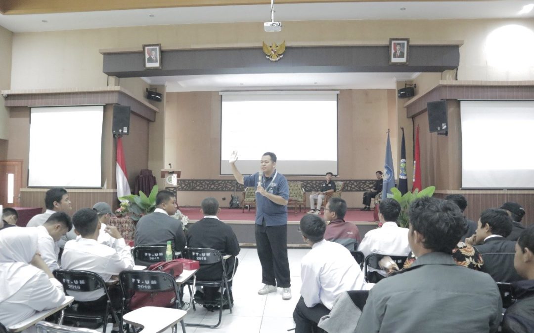 Bongkar Rahasia Wirausaha untuk Gen Z, Seminar Nasional Kewirausahaan ini Sukses Menginspirasi Mahasiswa DTEI FT UM