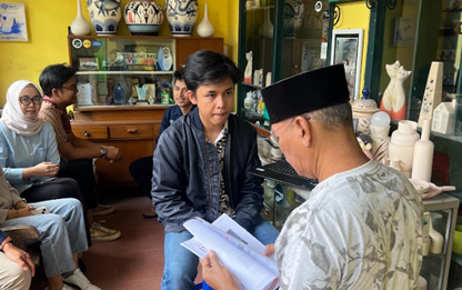 DIGITALISASI KAMPUNG WISATA KERAMIK DINOYO: PENINGKATAN BRANDING DAN PEMASARAN DENGAN SMART SYSTEM CAD (CERAMIC ART DINOYO)