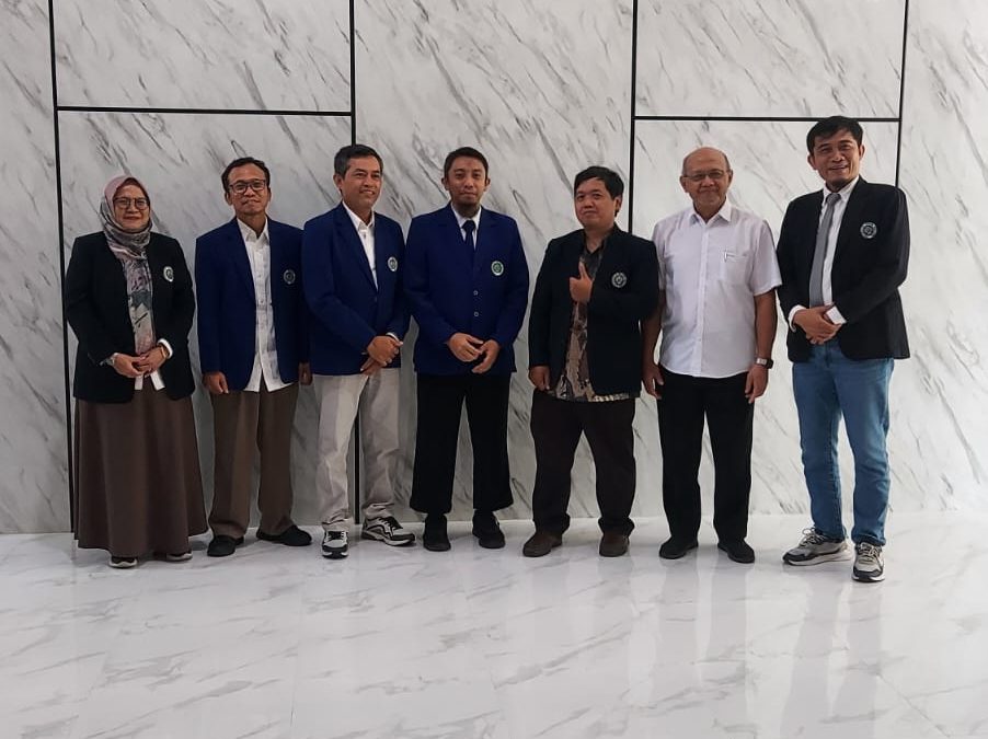 Promosi Doktor Ramdan Satra, Lulusan ke-11 Mahasiswa Prodi S3 Teknik Elektro dan Informatika