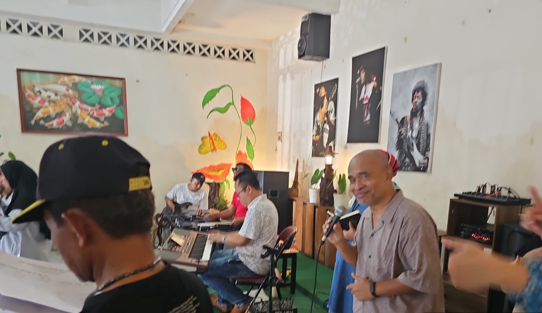 Dosen Pendidikan Teknik Informatika UM Aktif Berkarya di Komunitas Musik, Perkuat Kontribusi Seni dan Budaya Lokal
